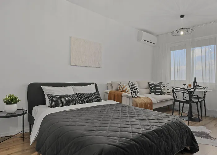 Urban View - Free Parking - Metro Station - Self Check-in - Shops Apartman Bukarest