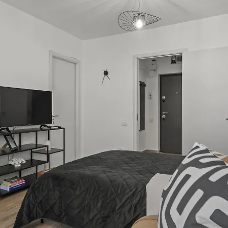 Apartament Urban View - Free Parking - Metro Station - Self Check-in - Shops Bukareszt